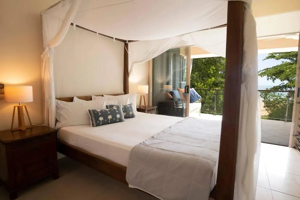 Beach House Apartment No 5 - Beach, Village Shops شاطئ ميشين 0*,  أستراليا